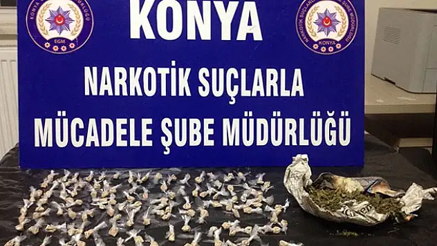 Uyuşturucuyu bahçe duvarına sakladılar