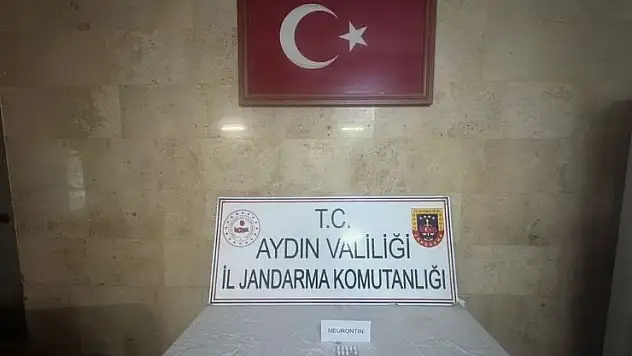 Üzerindeki uyuşturucularla yakalandı, jandarmadan kaçamadı