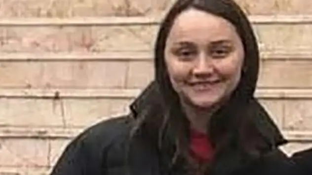 Üzerine ağaç dalı düşen genç kız hayatını kaybetti