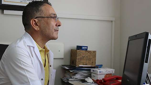 Uzmanı uyardı: Ciltteki güneş hasarı, deri kanserini tetikleyebilir
