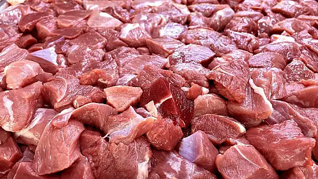 Uzmanlar uyarıyor: Kurban etini 1 gün bekleterek tüketin