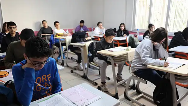 Uzmanlardan öğrencilere 'tatili fırsata çevirin' uyarısı