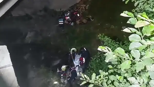Uzungöl'de Suudi turist motosiklet ile dereye uçtu: 1 ölü
