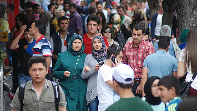 Vaatler vatandaşta nasıl karşılık buluyor?