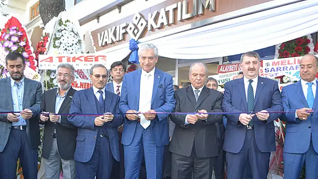Vakıf Katılım'ın Konya Şubesi hizmete açıldı