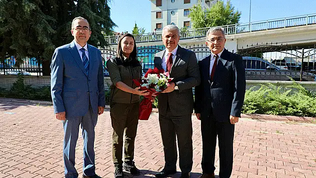 Vali Akın, Doğa Koruma ve Milli Parklar 8. Bölge Müdürlüğünü ziyaret etti