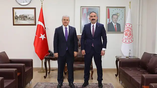 Vali Akın, Konya Bölge İdare Mahkemesi Başkanı Koçak'ı ağırladı
