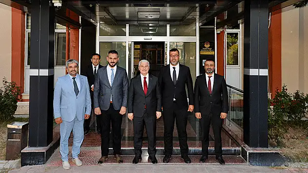 Vali Akın, Tarım Kredi Kooperatifleri Konya Bölge Birliğini ziyaret etti