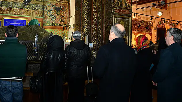Vali Erol ve Başkan Akyürek, Mevlana Müzesi'ni ziyaret etti