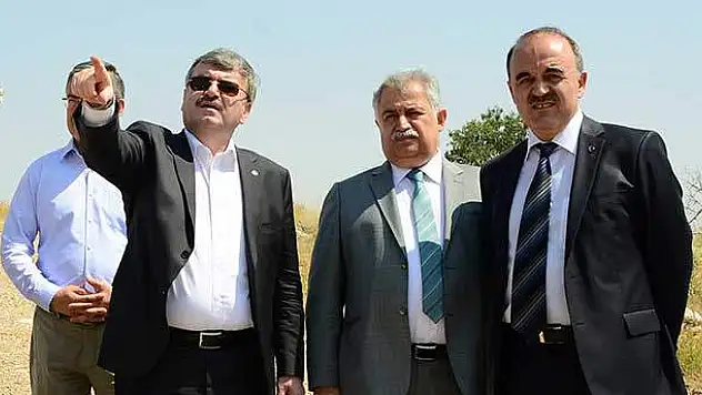 Vali Erol ve Başkan Akyürek NEÜ Kampüs İnşaatını İnceledi