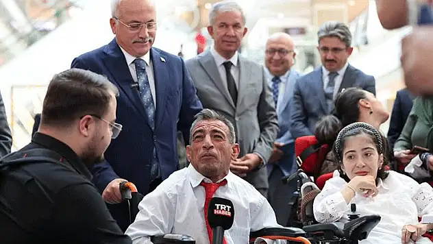 Vali, mutlu gününde yalnız bırakmadı