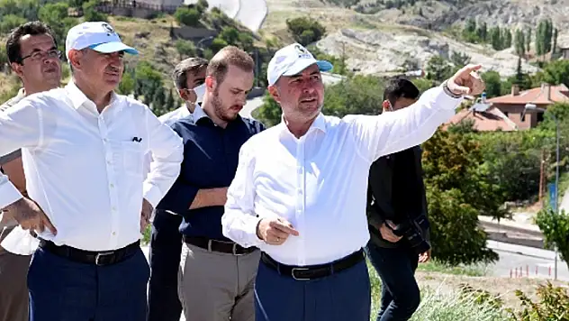 Vali Özkan ve Başkan Pekyatırmacı Sille'de incelemelerde bulundu