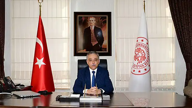 Vali Toprak'tan 29 Ekim Cumhuriyet Bayramı mesajı