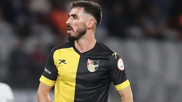 Valon Ethemi Kartal oluyor
