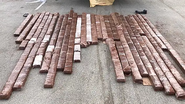 Van'da 141,7 kilogram eroin ele geçirildi