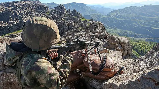 Van'da 2 terörist etkisiz hale getirildi