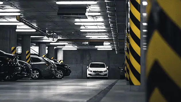 Van'da AVM ve otoparkı kiraya verilecek
