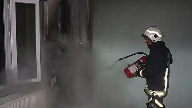 Van'da korkutan yangın