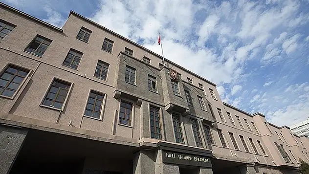 Van'da silah kazası sonucu bir asker şehit oldu
