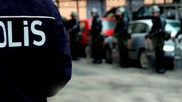Van'da terör operasyonu : 2 şüpheliden 1'i tutuklandı