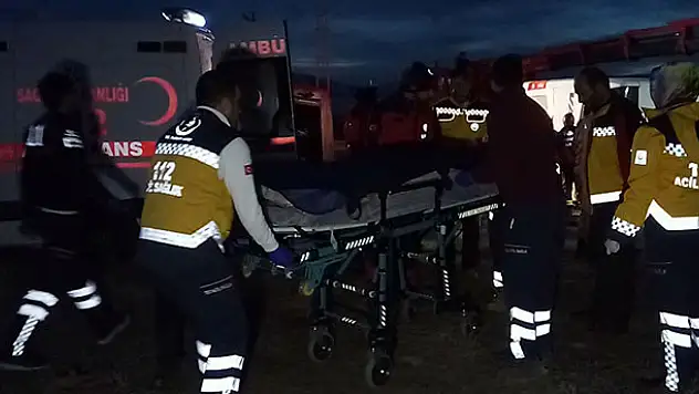Van'da yolcu otobüsü devrildi: 2 ölü, 21 yaralı