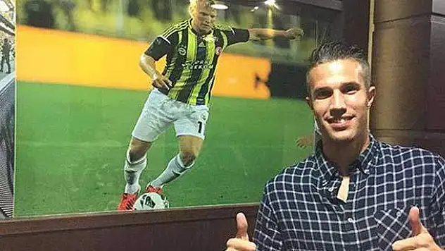 Van Persie artık 32 yaşında
