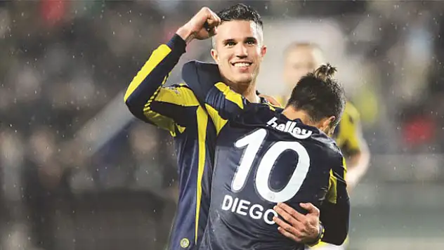 Van Persie'ye koruma