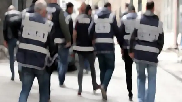 Van'da değişik suçlardan 27 kişi tutuklandı
