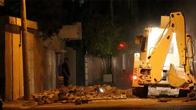 Vatandaşlar PKK'yı taş ve sopayla kovaladı