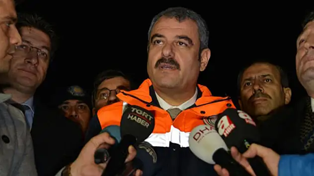 Vatandaşlarımız hasarlı evlerine asla girmesin
