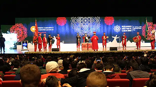 Ve başladı! Konya Uluslararası Ahilik Fuarı ve İş Ahlakı Zirvesi'ne ev sahipliği yapıyor