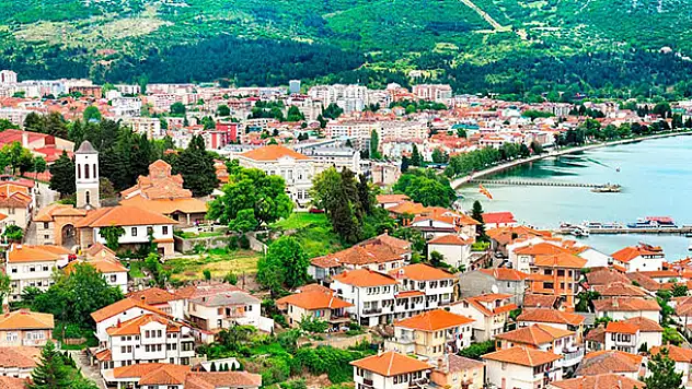 Ve onay verdiler! Ülkenin ismi resmen değişti