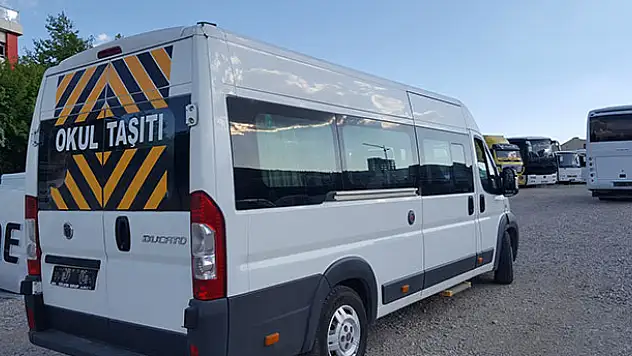 Velilere korsan okul servisi uyarısı