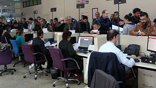 Vergi affı ve borç yapılandırmasında son gün yoğunluğu