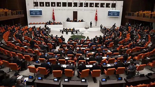 Vergi dairelerine olan 2 bin liranın altı tüm borçlar silinecek