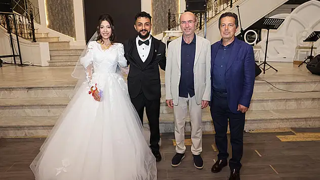 Vildan ve Melih dünyaevine girdi 