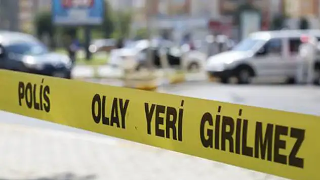 Vinç zinciri koptu, düşen 2 işçi hayatını kaybetti
