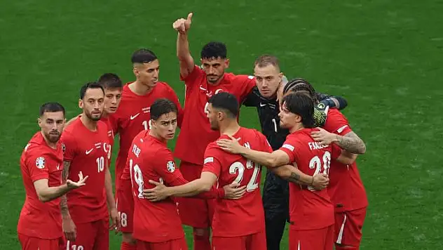 Vincenzo Montella'dan, Arda Güler'e 11'de görev
