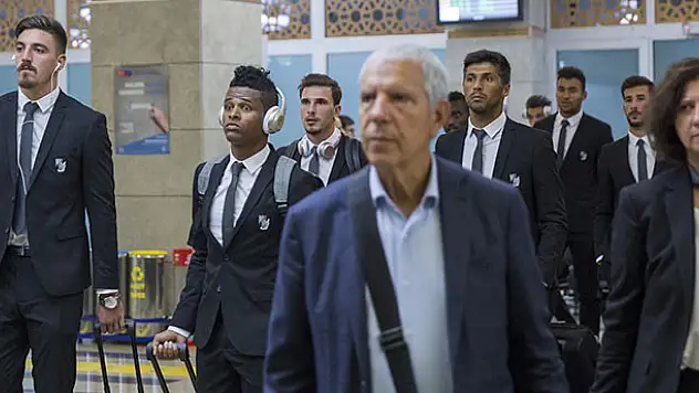 Vitoria Guimaraes kafilesi, Konya'ya geldi