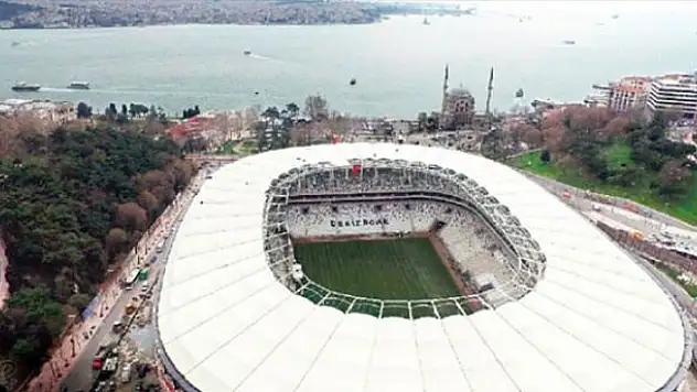 Vodafone Arena'ya görkemli açılış