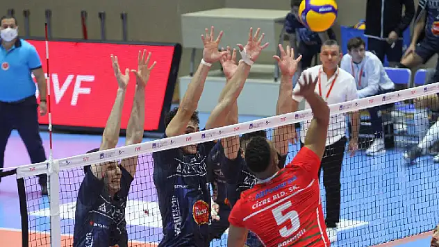 Voleybolda da HES kodu kaldırıldı 