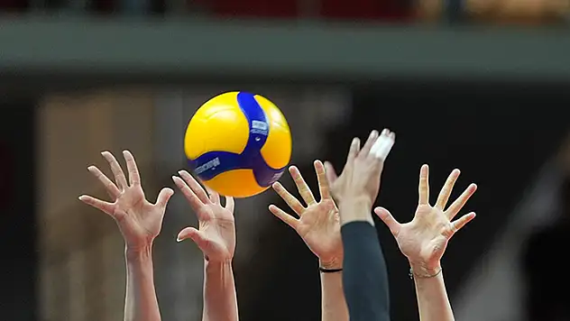 Voleybolda Efeler ve Sultanlar liglerinin ilk iki hafta programı belli oldu
