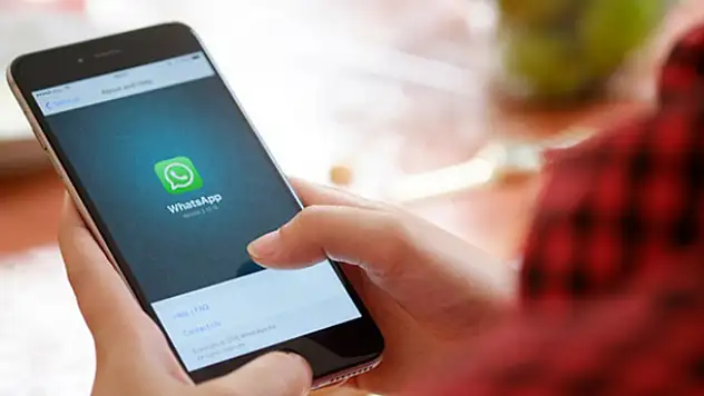 WhatsApp durum kısmında geri adım attı