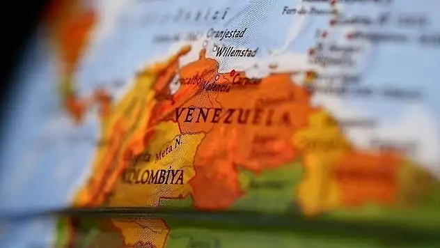 WSJ: CIA, Venezuela'da geçiş hükümeti konusunda Maduro yönetiminden yetkililer lehine rapor sundu