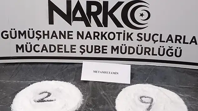 Yabancı uyruklu 2 kadın bağırsaklarına sakladıkları 59 parça uyuşturucuyla yakayı ele verdi
