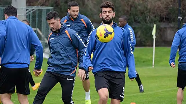 Yağış zorluyor