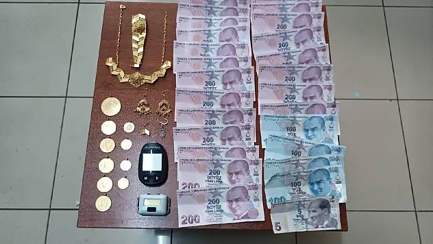 Yağma ve hırsızlık yapan 3 kişi tutuklandı