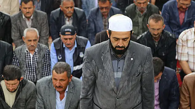 Yağmur duasında yağmur yağdı