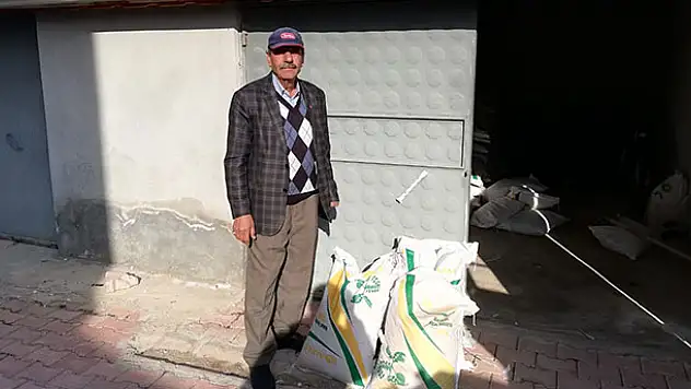 Yalıhüyük çiftçisine tohum dağıtıldı