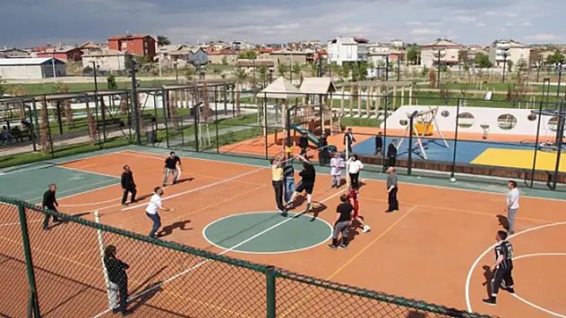 Yalıhüyük'de voleybol turnuvası başladı
